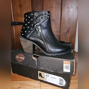 Harley-Davidson Wexford Black Leather Studded Riding Ankle Boots
